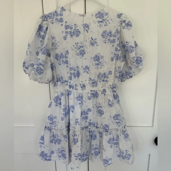 Hyacinth House Mini Dress with Puff Sleeves - Picture 7 of 11